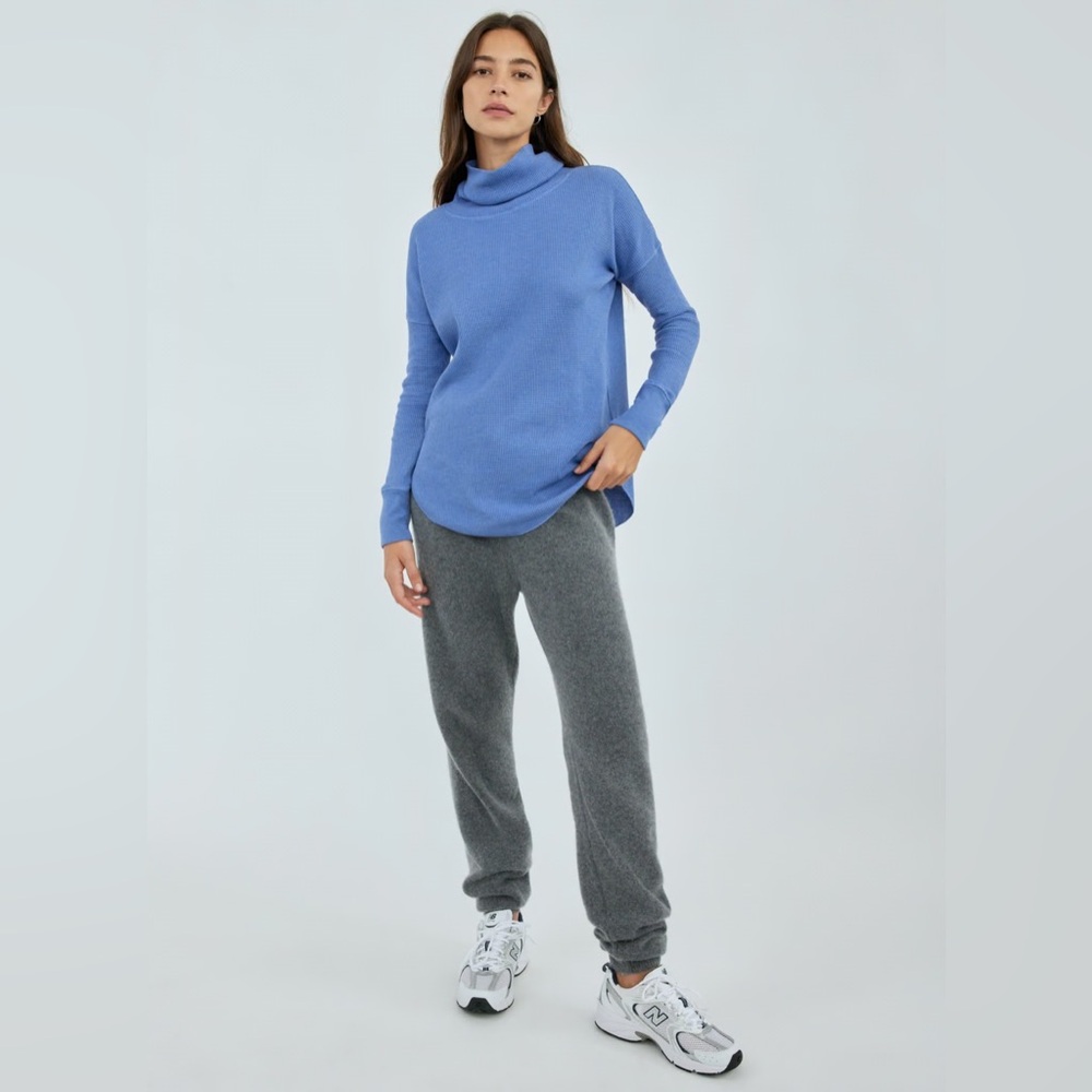 Babaton Thermal Cowlneck